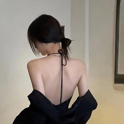 亲吻的人们